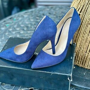 Saks Fifth Avenue Navy Blue Suede Heels